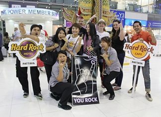 The lucky winners pose for a photo at Bangkok airport prior to jetting off to London for the Hard Rock Calling 2012 concert.